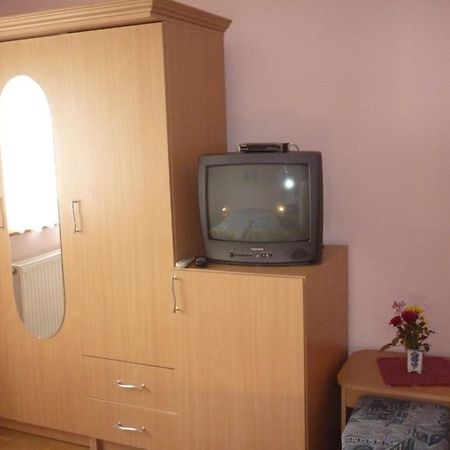 Barbara Apartmanhaz Кехидакустани Экстерьер фото