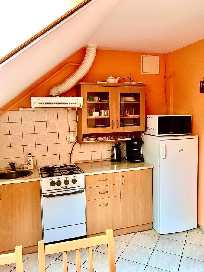 Barbara Apartmanhaz Кехидакустани Экстерьер фото