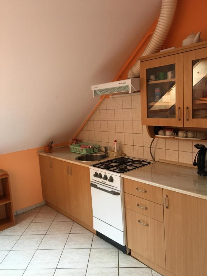 Barbara Apartmanhaz Кехидакустани Экстерьер фото