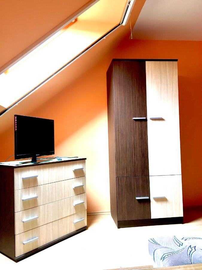Barbara Apartmanhaz Кехидакустани Экстерьер фото