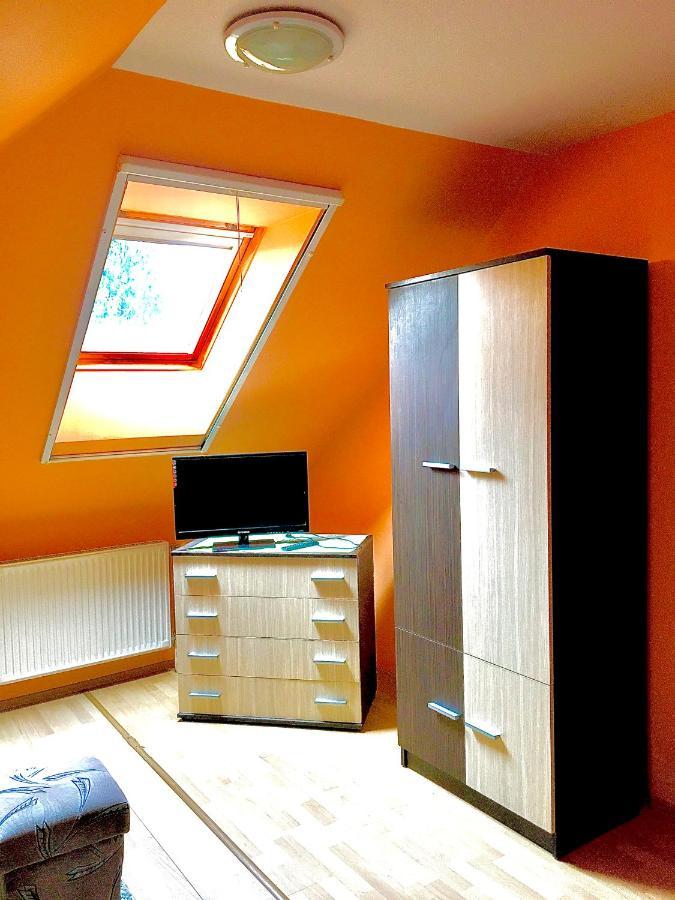Barbara Apartmanhaz Кехидакустани Экстерьер фото