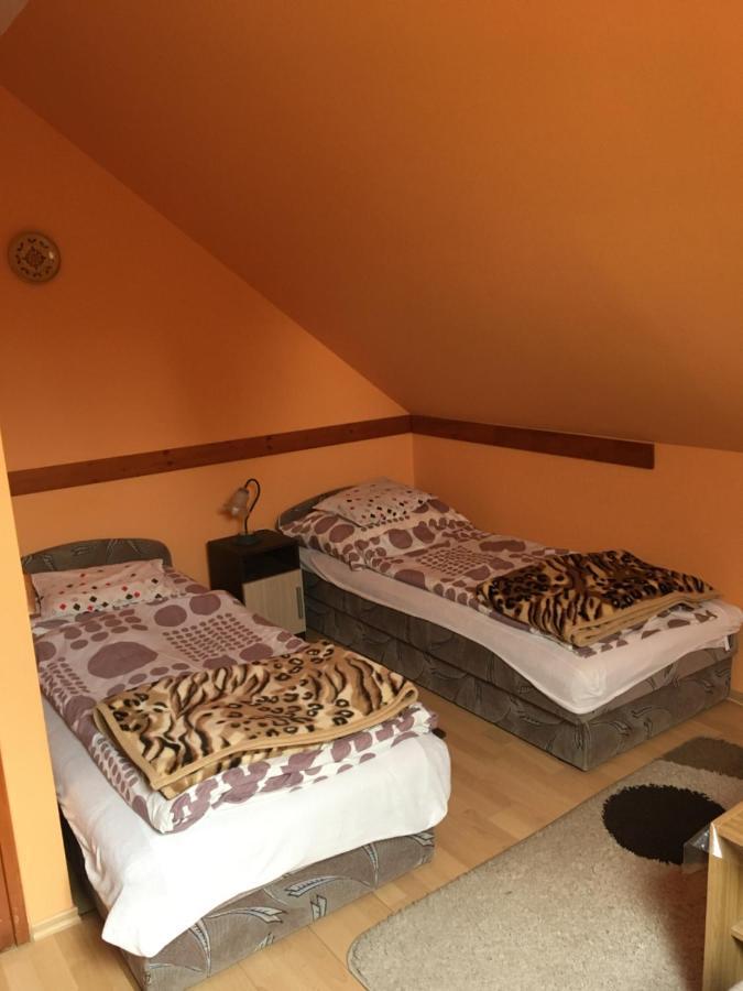 Barbara Apartmanhaz Кехидакустани Экстерьер фото