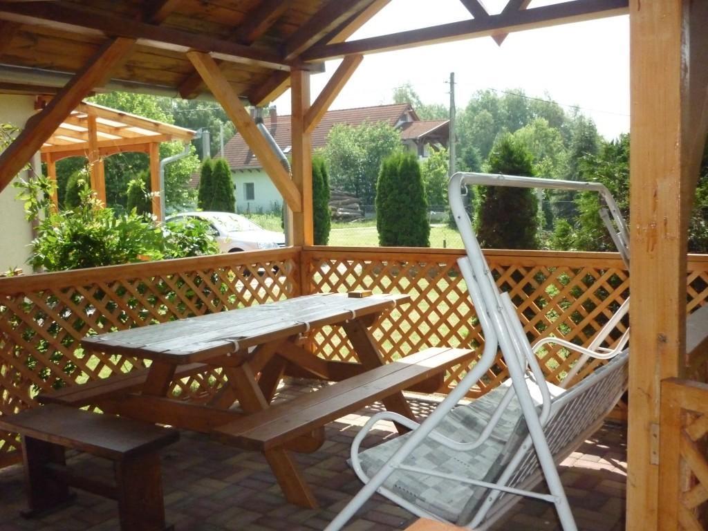 Barbara Apartmanhaz Кехидакустани Экстерьер фото