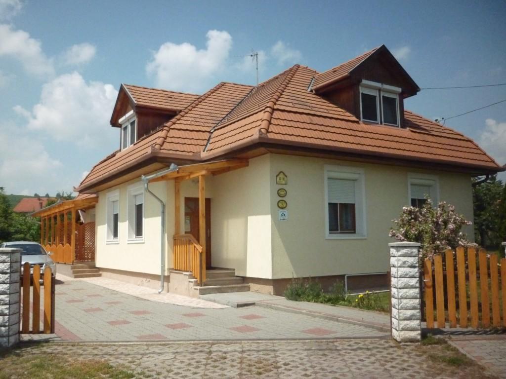 Barbara Apartmanhaz Кехидакустани Экстерьер фото
